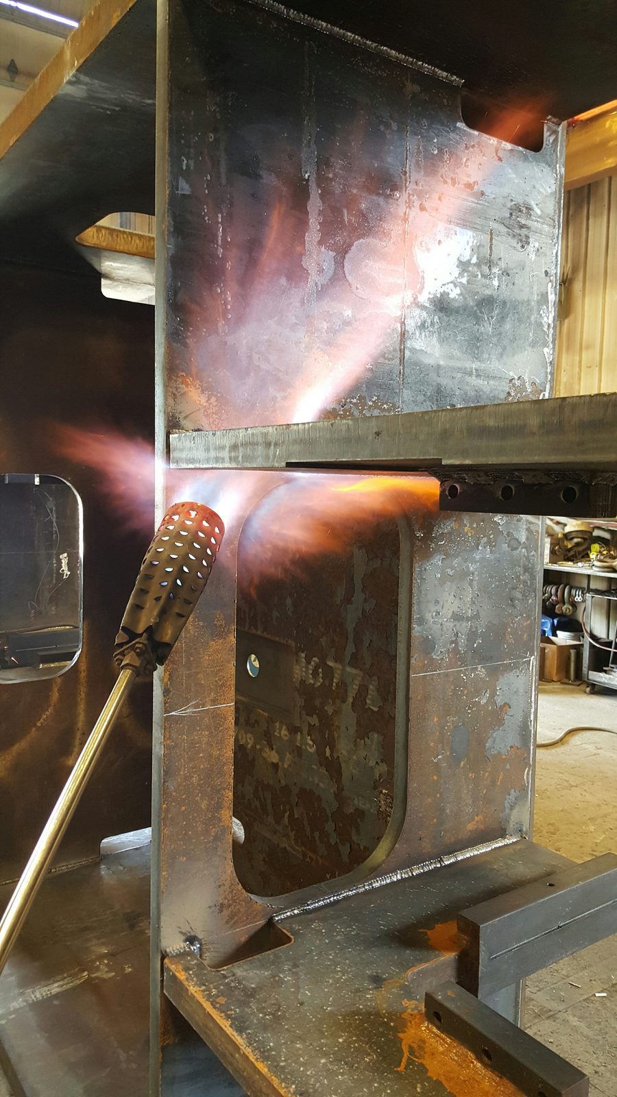Preheating thick plate for certified welding at Westmoreland Steel